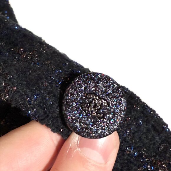 Chanel FW 2021 Black Fantasy Tweed Blue Metallic Long Jacket - Picture 8 of 14